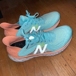 Like new only worn a few times - Women’s New Balance Fresh Foam 1080